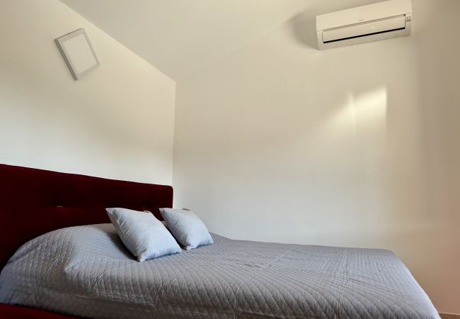 Apartamento en Imperia - Villa Catocce - Ardesia Rossa Apartment Apartamento en Imperia - Villa Catocce - Ardesia Rossa Apartment