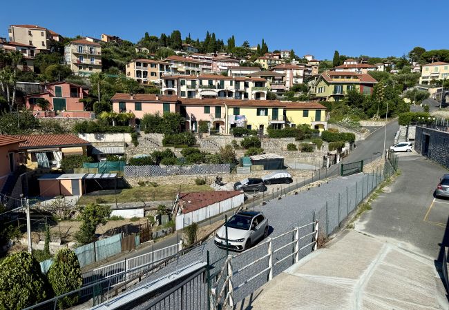 Apartamento en Imperia - Villa Catocce - Ardesia Rossa Apartment Apartamento en Imperia - Villa Catocce - Ardesia Rossa Apartment