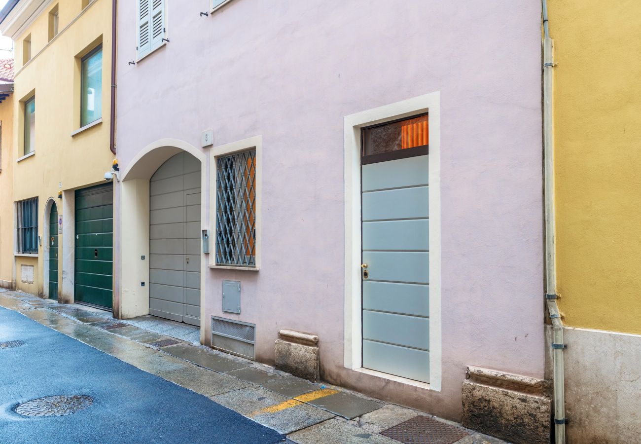 Apartamento en Brescia - Tresanda Trilo